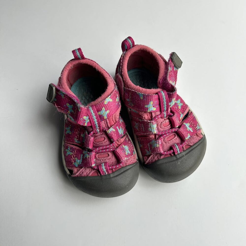 Keen Seacamp Pink Butterfly Water Shoes